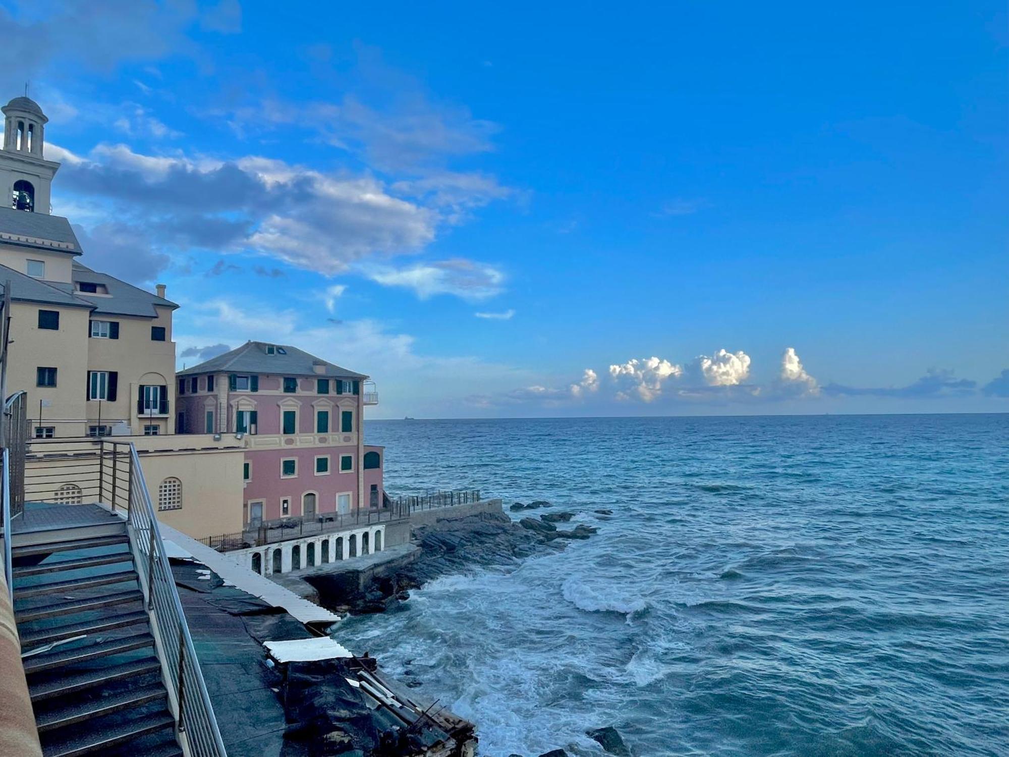 Happy Family Baia Boccadasse * Genova